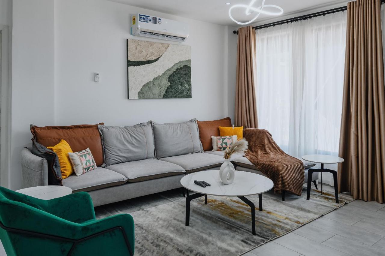 The Avery Apartments At Odomaa Place B, East Airport Accra Buitenkant foto