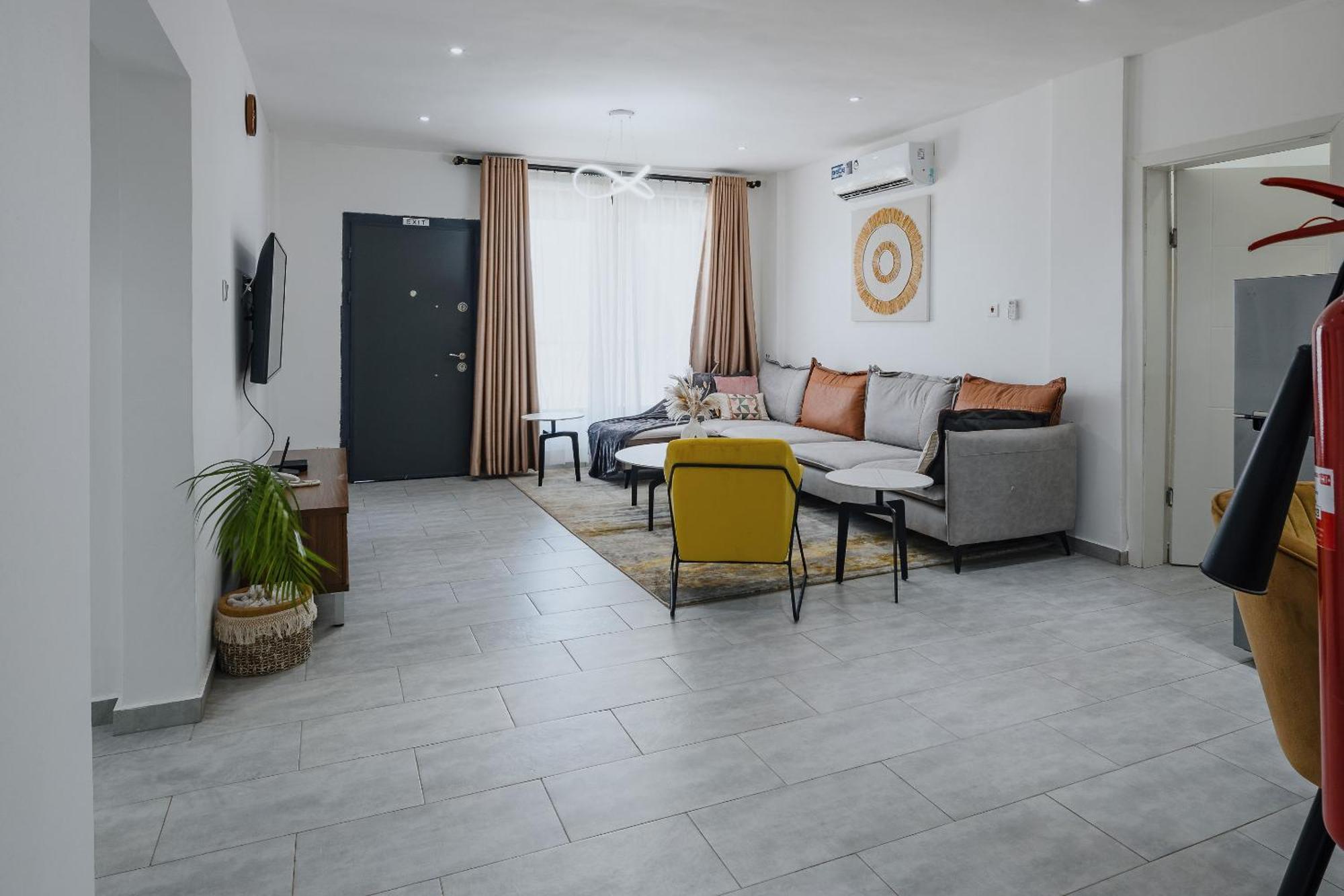 The Avery Apartments At Odomaa Place B, East Airport Accra Buitenkant foto