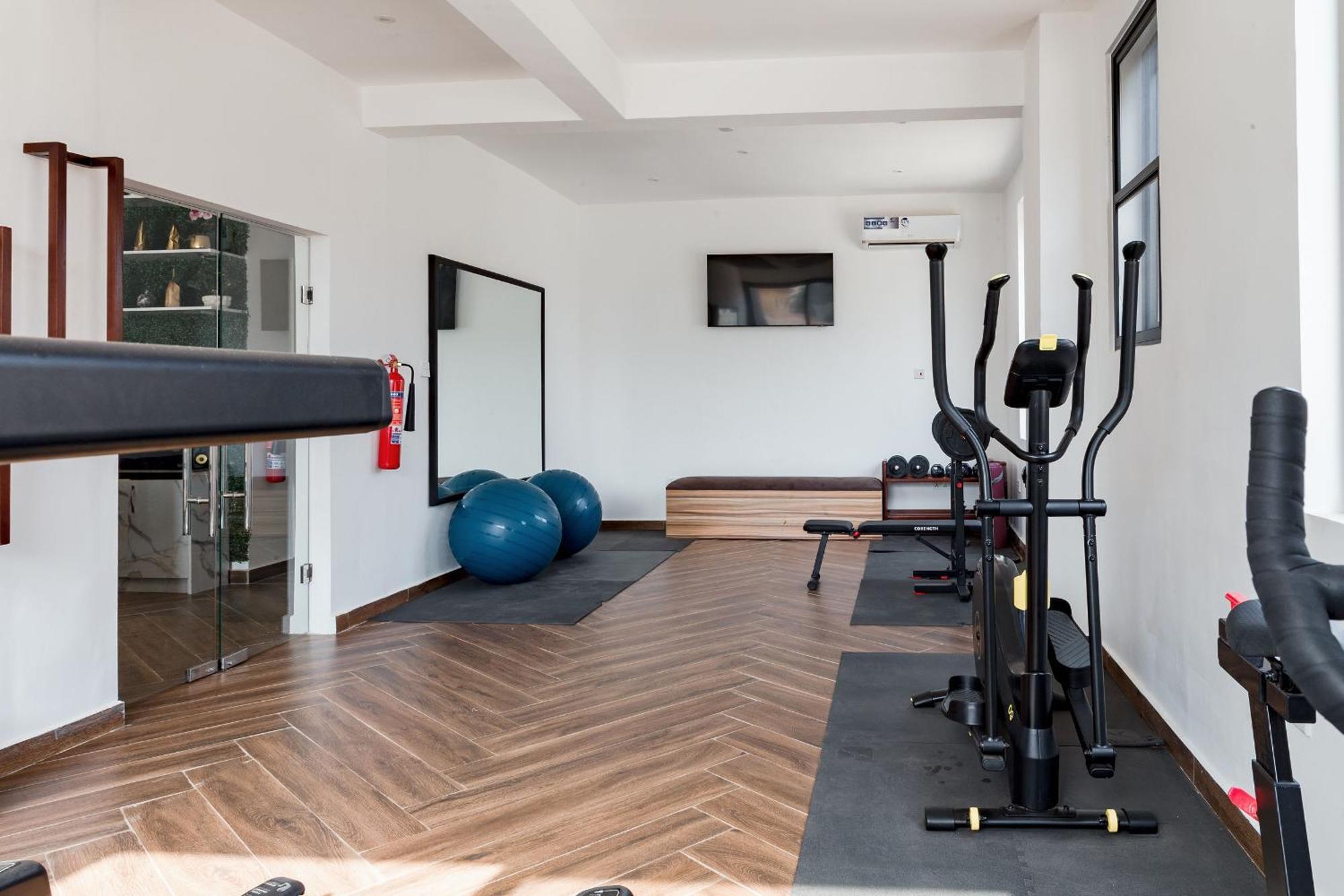 The Avery Apartments At Odomaa Place B, East Airport Accra Buitenkant foto