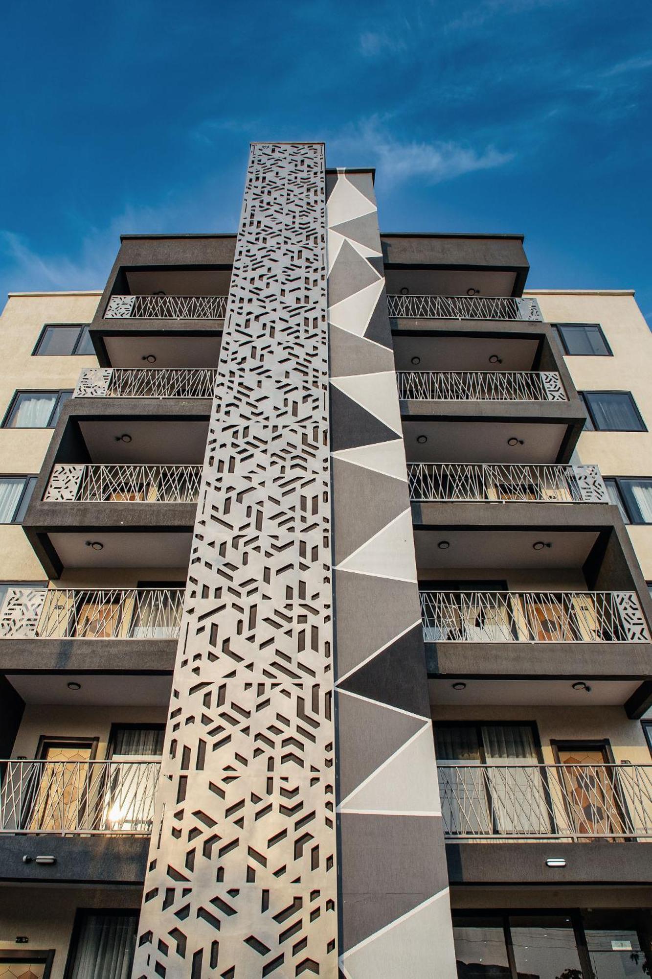 The Avery Apartments At Odomaa Place B, East Airport Accra Buitenkant foto